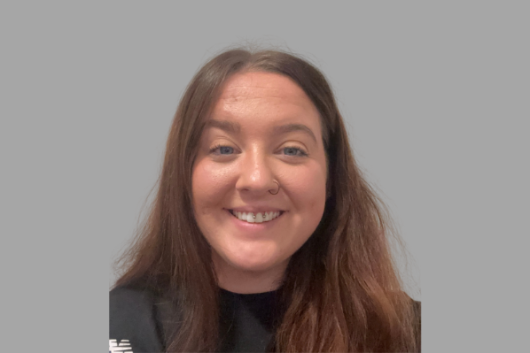 hEADSHOT OF Hannah Thompson 2