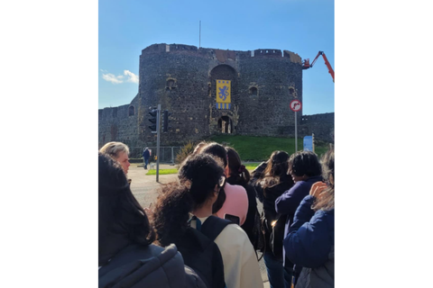 Amanda Slevin Headshot 2